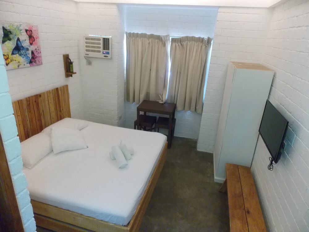 Serviced Apartments By Eco Hotel Bohol Panglao-stad Buitenkant foto